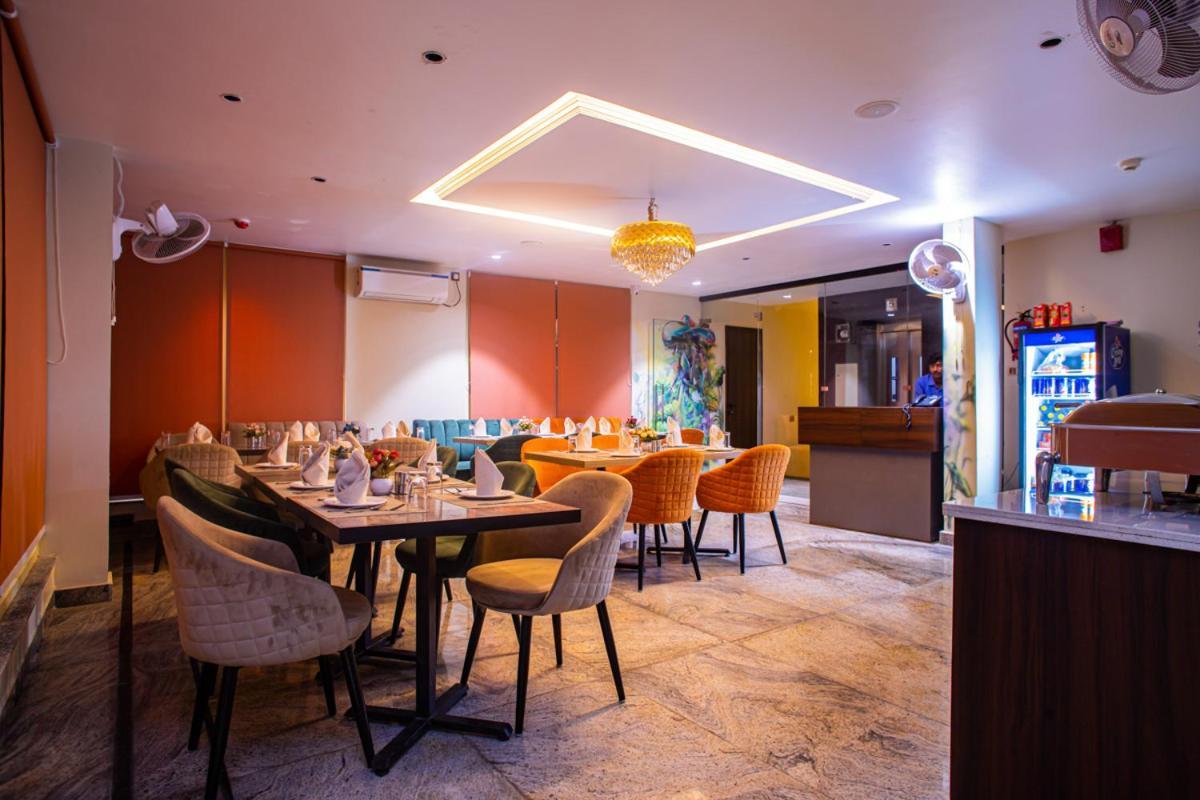 Hotel Lords Valley Rishikesh Bagian luar foto