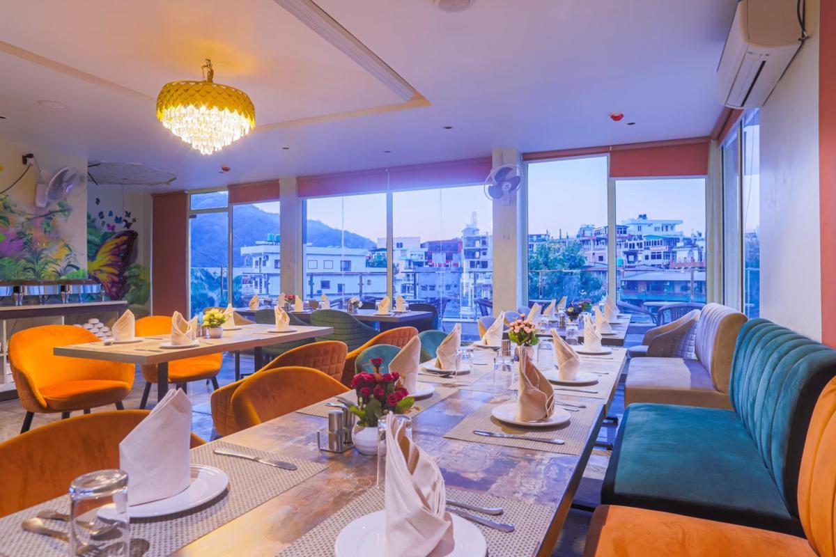Hotel Lords Valley Rishikesh Bagian luar foto