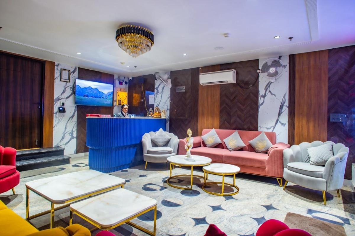 Hotel Lords Valley Rishikesh Bagian luar foto